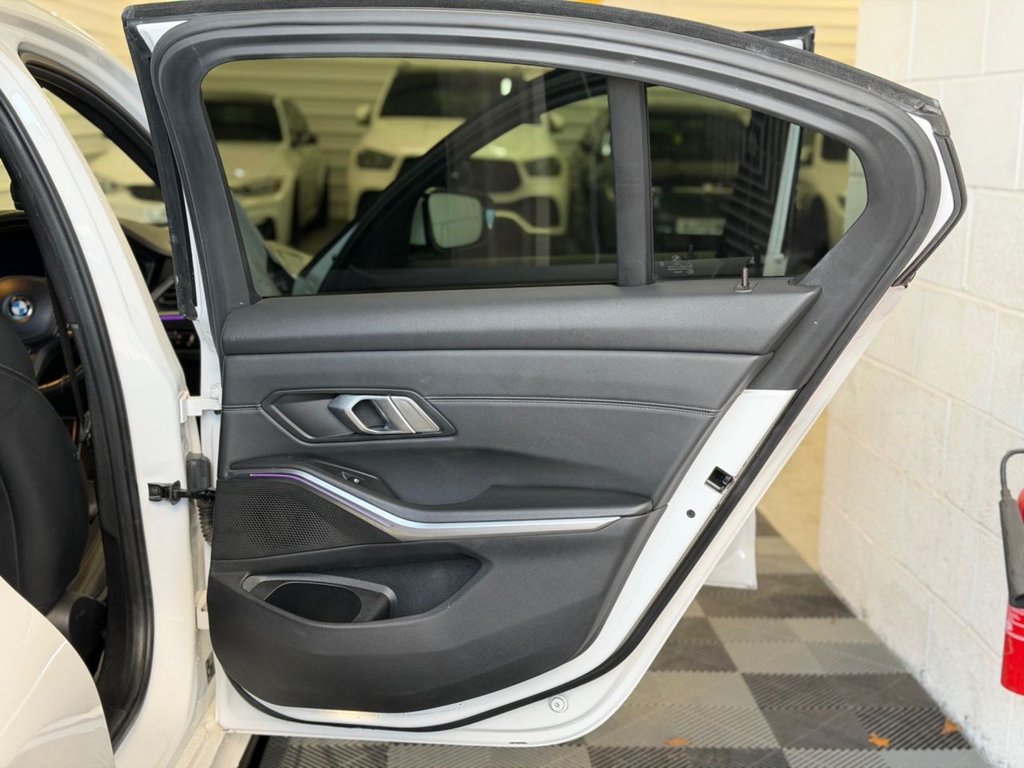 Used BMW 3 Series 2021 for sale - 76631863: Photo 35
