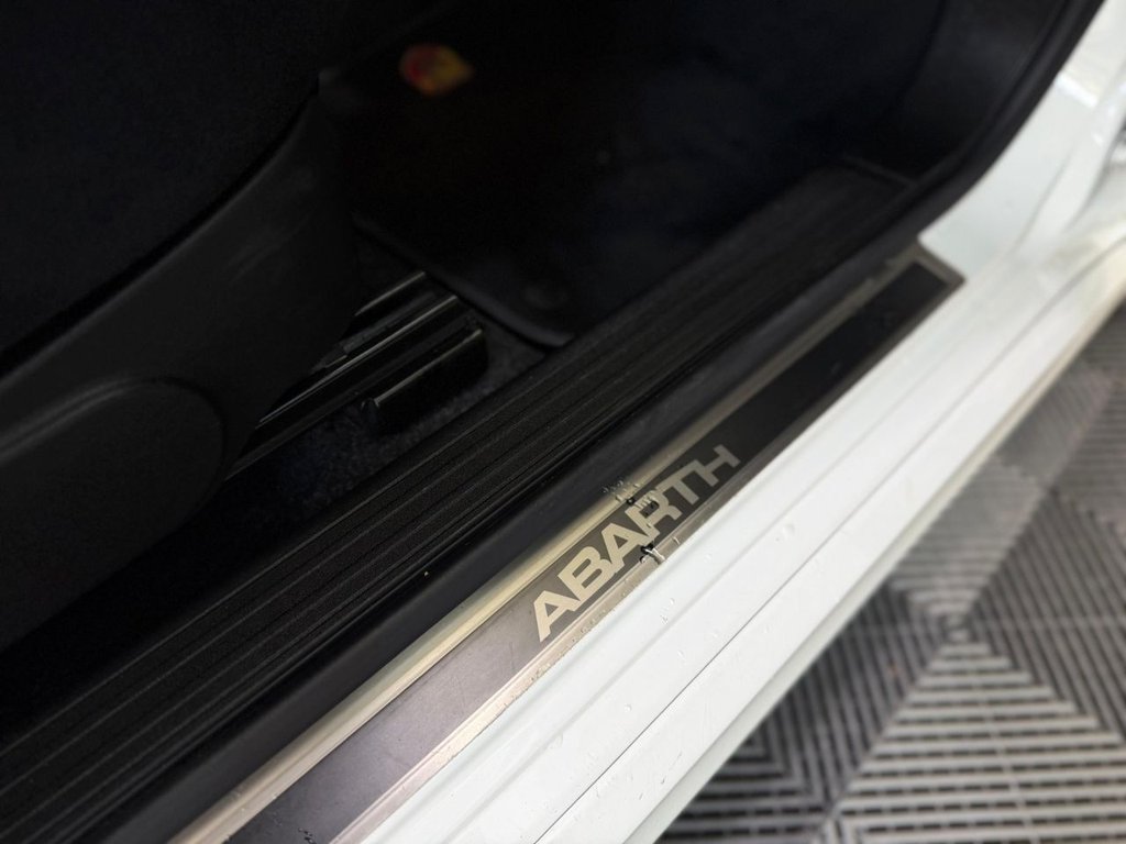 Used Abarth 595 2018 for sale - 77360155: Photo 35