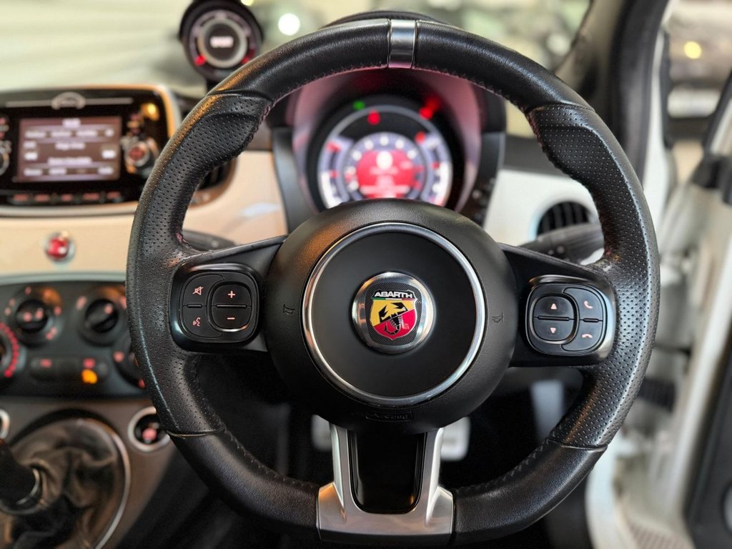 Used Abarth 595 2018 for sale - 77360155: Photo 42