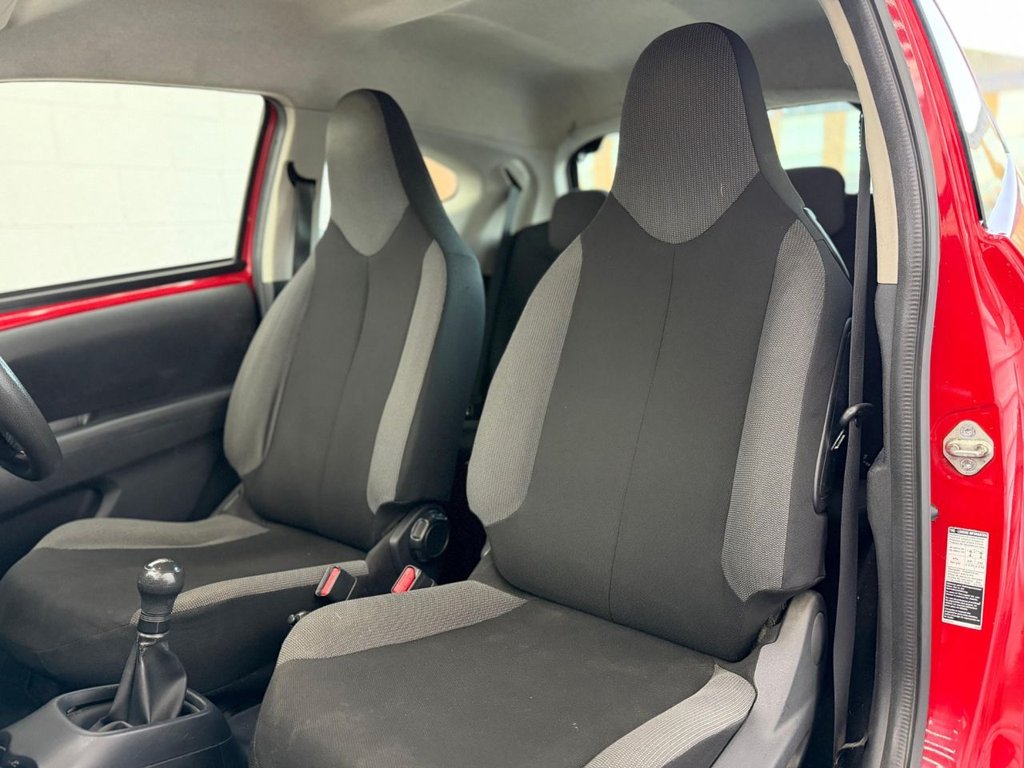 Used Toyota AYGO 2015 for sale - 77145676: Photo 29