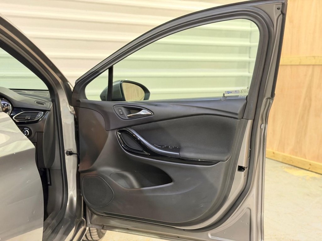 Used Vauxhall Astra 2016 for sale - 76923856: Photo 49