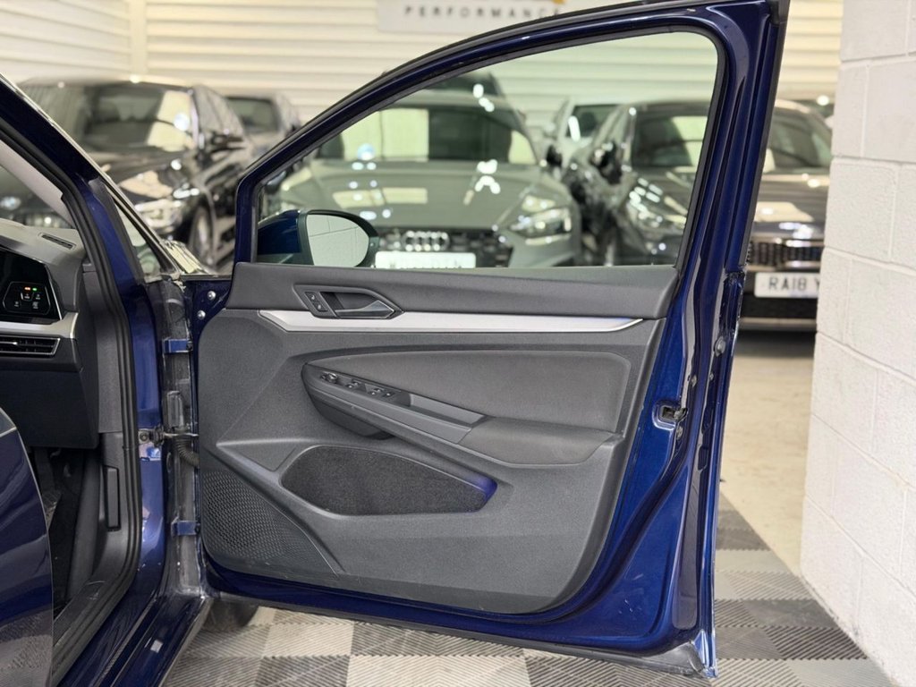 Used Volkswagen Golf 2021 for sale - 76773023: Photo 23