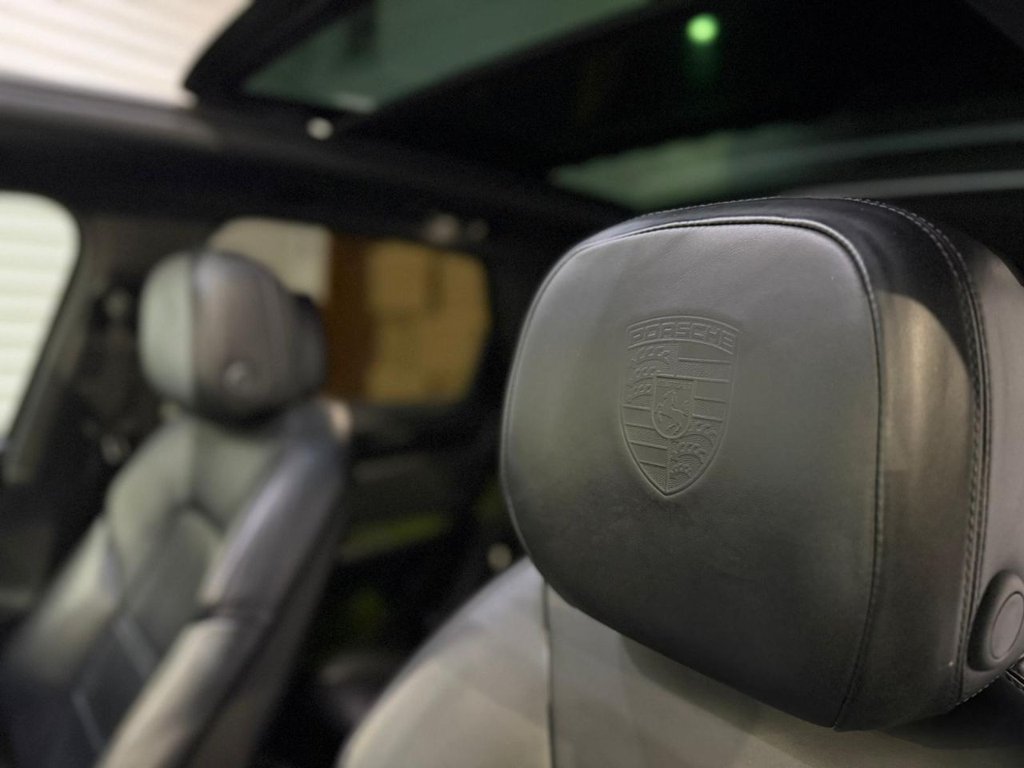 Used Porsche Cayenne 2020 for sale - 77583478: Photo 32