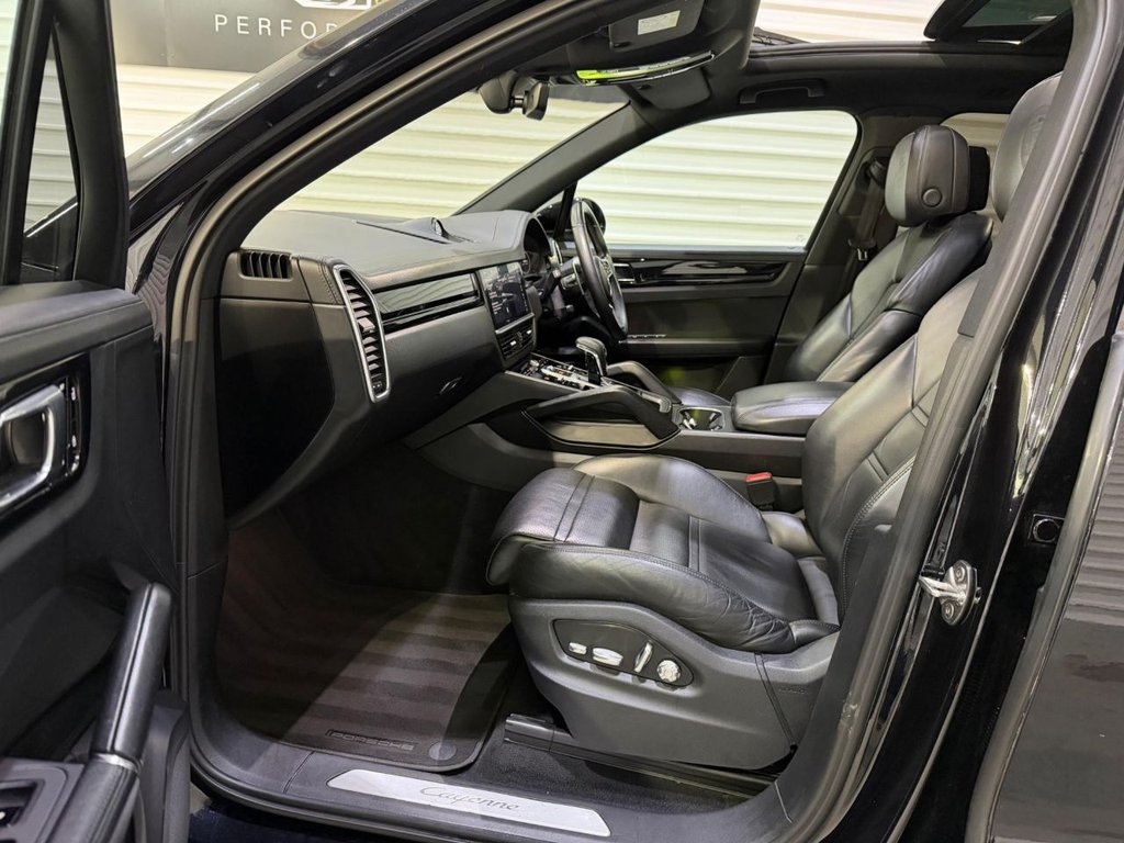 Used Porsche Cayenne 2020 for sale - 77583478: Photo 44