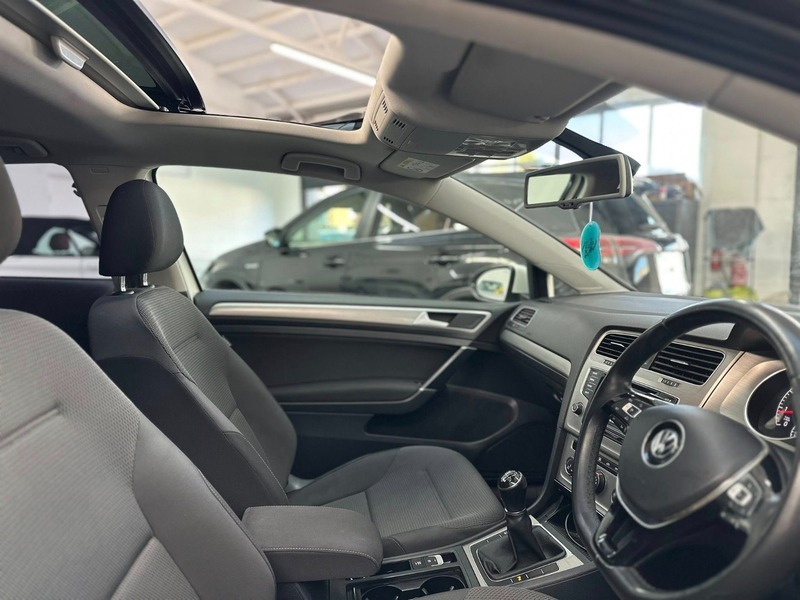 Used Volkswagen Golf 2015 for sale - 77027733: Photo 12