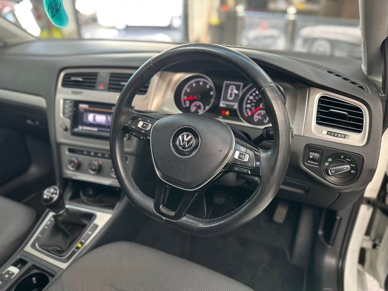 Used Volkswagen Golf 2015 for sale - 77027733: Photo 13