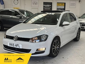 Used Volkswagen Golf 2015 for sale - 77027733: Photo