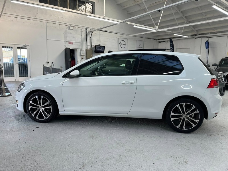Used Volkswagen Golf 2015 for sale - 77027733: Photo 8
