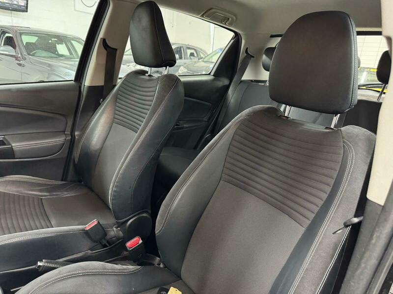 Used Toyota Yaris 2014 for sale - 77693981: Photo 19