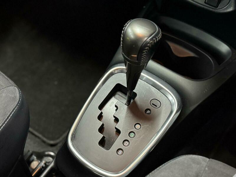 Used Toyota Yaris 2014 for sale - 77693981: Photo 22