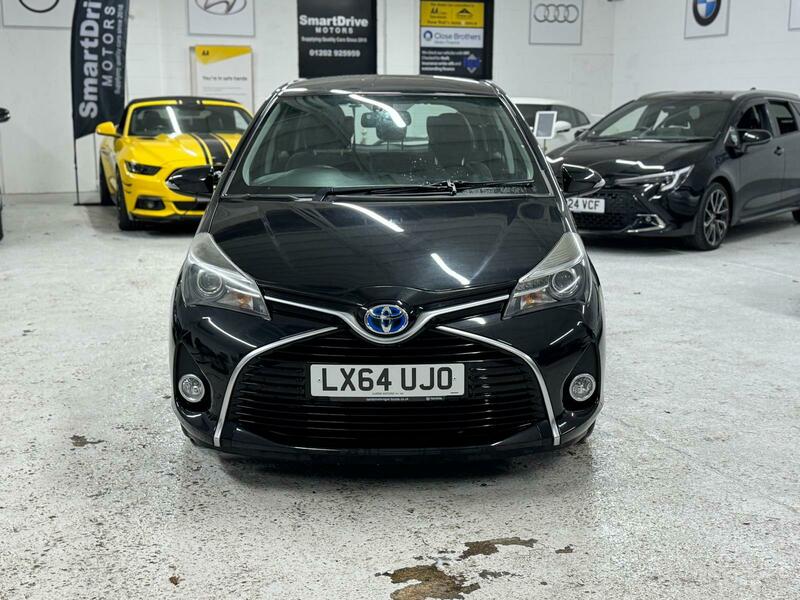 Used Toyota Yaris 2014 for sale - 77693981: Photo 4