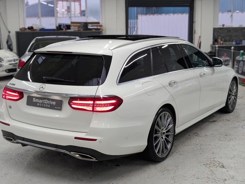 Used Mercedes-Benz E Class 2018 for sale - 77437943: Photo 7