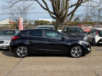 Used Hyundai i30 2016 for sale - 73940604: Photo