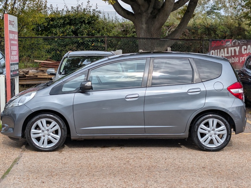 Used Honda Jazz 2015 for sale - 76148414: Photo 5