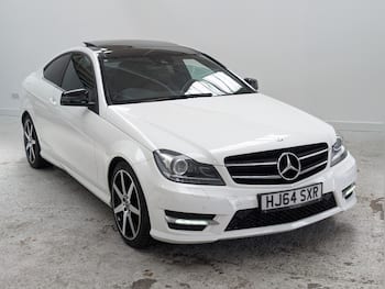Used Mercedes-Benz C Class 2015 for sale - 79680499: Photo