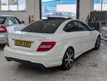 Used Mercedes-Benz C Class 2015 for sale - 79680499: Photo