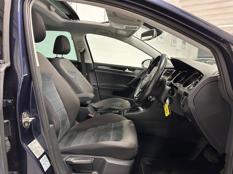 Used Volkswagen Golf 2016 for sale - 76346154: Photo 10