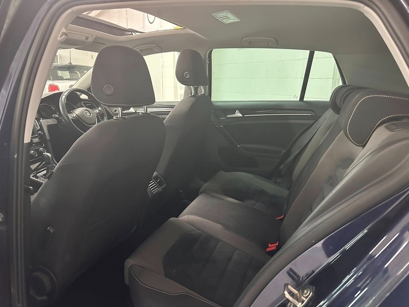Used Volkswagen Golf 2016 for sale - 76346154: Photo 12