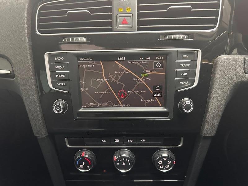 Used Volkswagen Golf 2016 for sale - 76346154: Photo 14