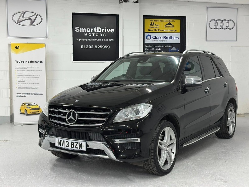 Used Mercedes-Benz M Class 2013 for sale - 76346130: Photo 1