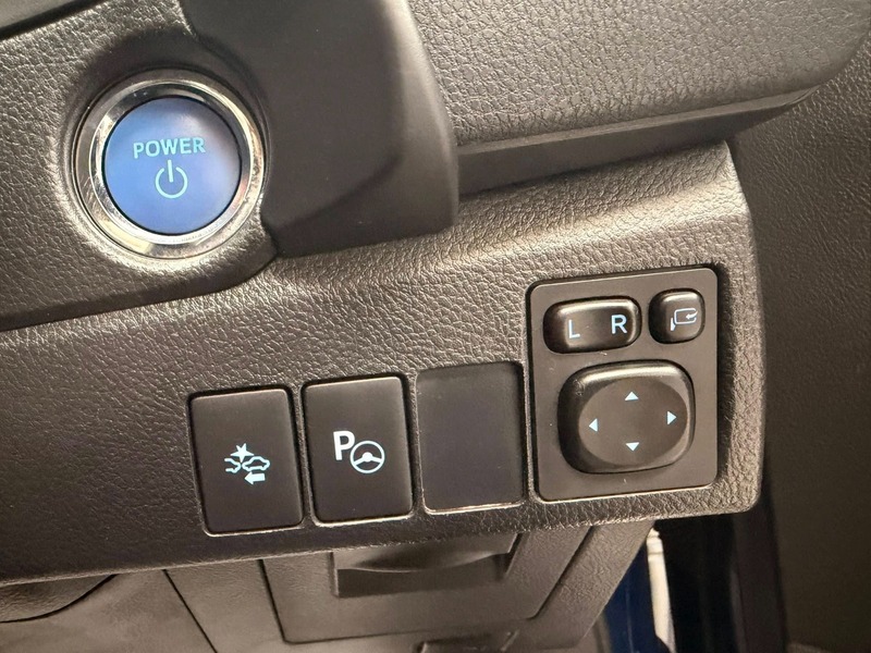 Used Toyota Auris 2015 for sale - 78004121: Photo 21