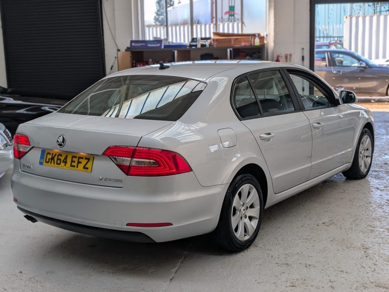 Used Skoda Superb 2014 for sale - 77906075: Photo 2