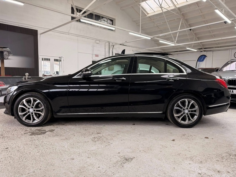 Used Mercedes-Benz C Class 2015 for sale - 77851005: Photo 5