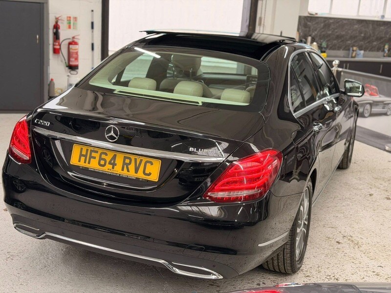 Used Mercedes-Benz C Class 2015 for sale - 77851005: Photo 9