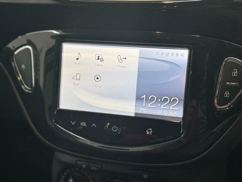 Used Vauxhall Corsa 2015 for sale - 77059747: Photo 16