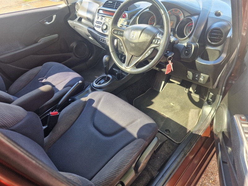 Used Honda Jazz 2011 for sale - 77140384: Photo 15