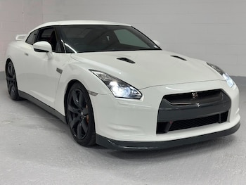 Used Nissan GT-R 2009 for sale - 76407178: Photo
