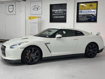 Used Nissan GT-R 2009 for sale - 76407178: Photo