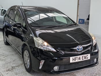 Used Toyota Prius+ 2014 for sale - 79858440: Photo