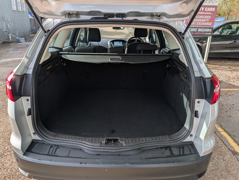 Used Ford Focus 2017 for sale - 76173540: Photo 10