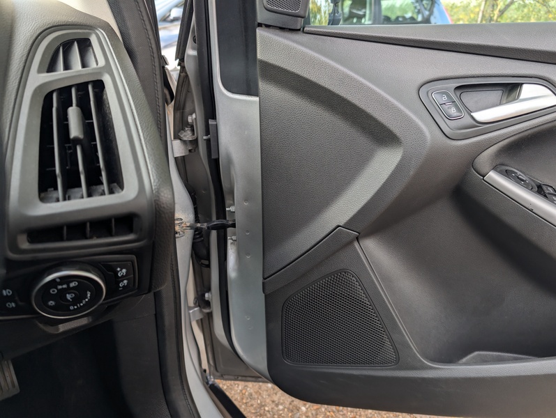 Used Ford Focus 2017 for sale - 76173540: Photo 18