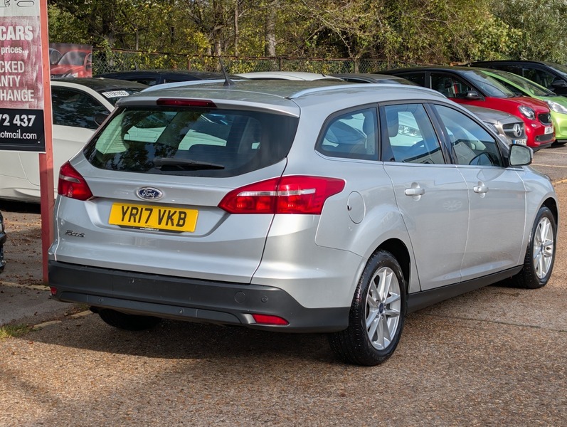 Used Ford Focus 2017 for sale - 76173540: Photo 4
