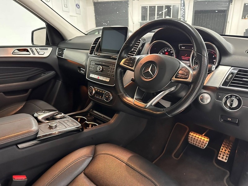 Used Mercedes-Benz GL Class 2016 for sale - 76346122: Photo 14