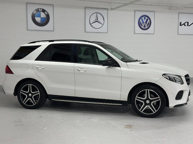 Used Mercedes-Benz GL Class 2016 for sale - 76346122: Photo 6