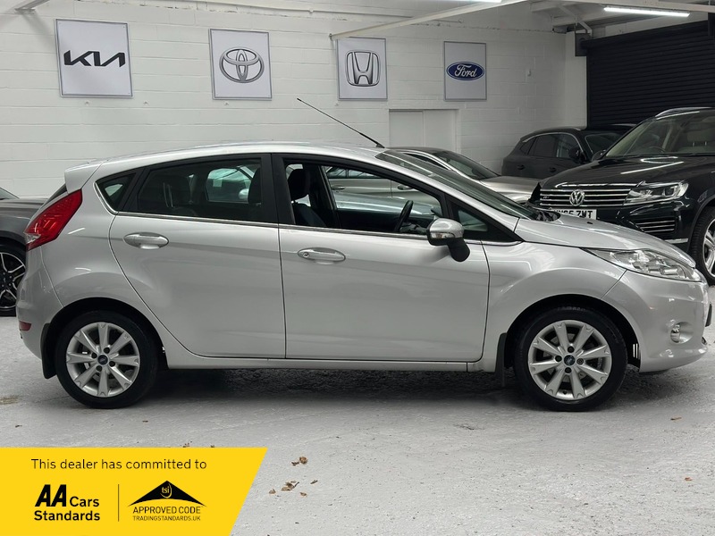 Used Ford Fiesta 2010 for sale - 76357159: Photo 3