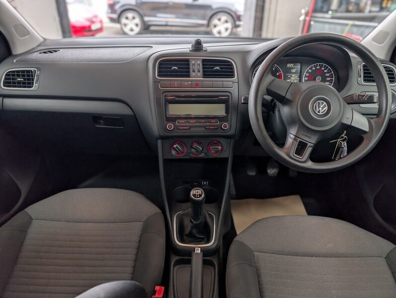 Used Volkswagen Polo 2010 for sale - 78140905: Photo 11