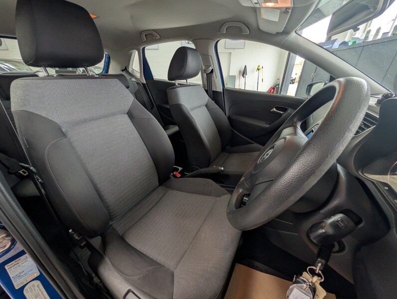 Used Volkswagen Polo 2010 for sale - 78140905: Photo 15