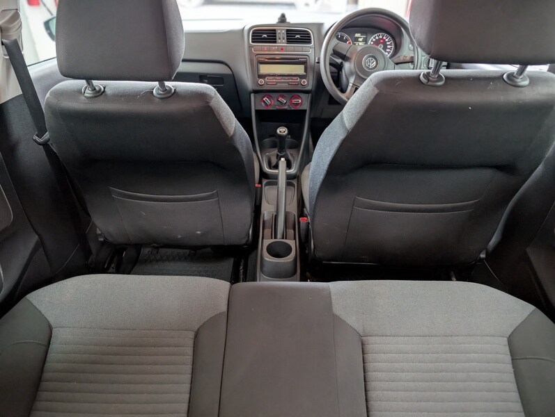 Used Volkswagen Polo 2010 for sale - 78140905: Photo 9