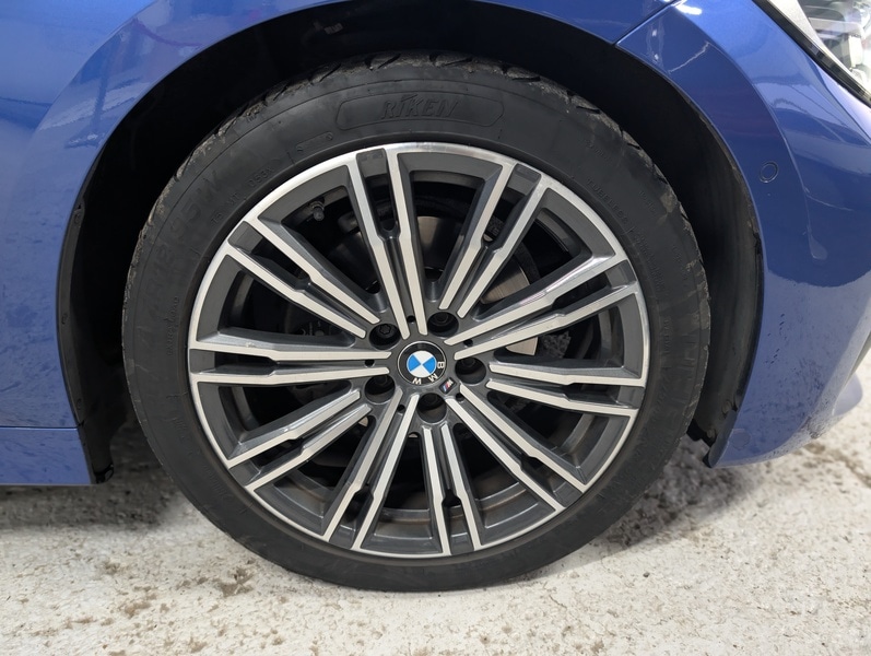 Used BMW 3 Series 2019 for sale - 76768909: Photo 12