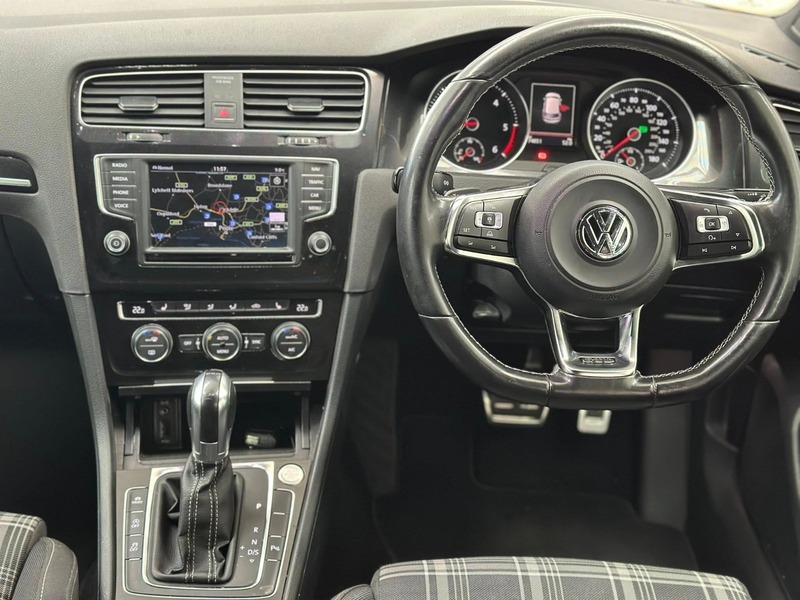 Used Volkswagen Golf 2016 for sale - 76357154: Photo 10