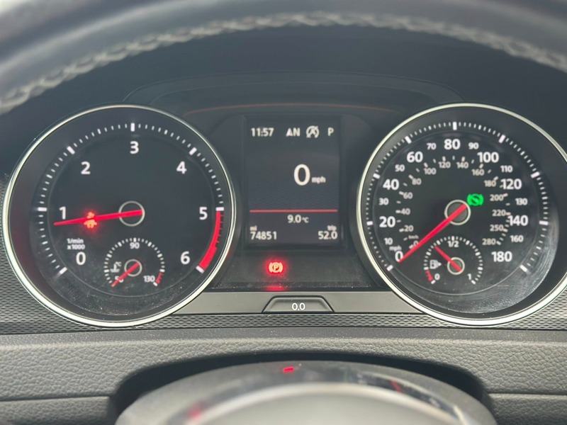 Used Volkswagen Golf 2016 for sale - 76357154: Photo 15