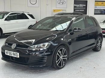 Used Volkswagen Golf 2016 for sale - 76357154: Photo