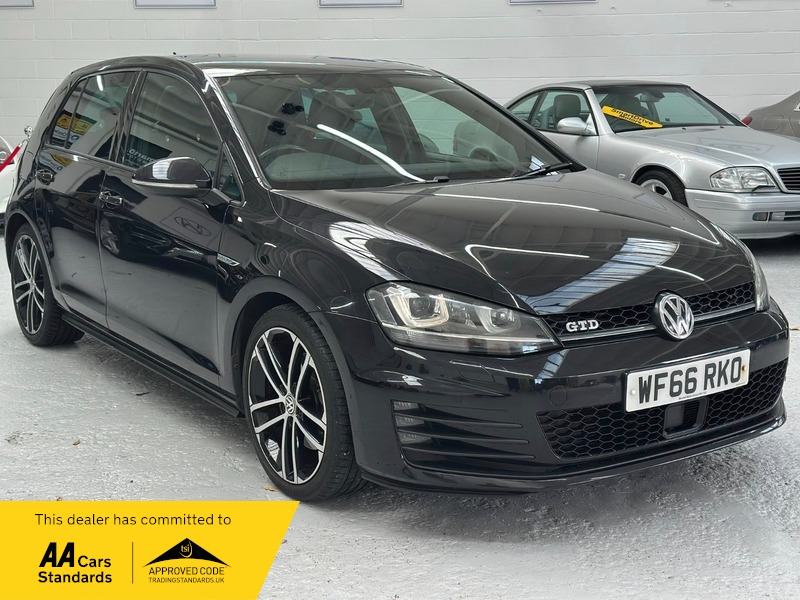 Used Volkswagen Golf 2016 for sale - 76357154: Photo 3