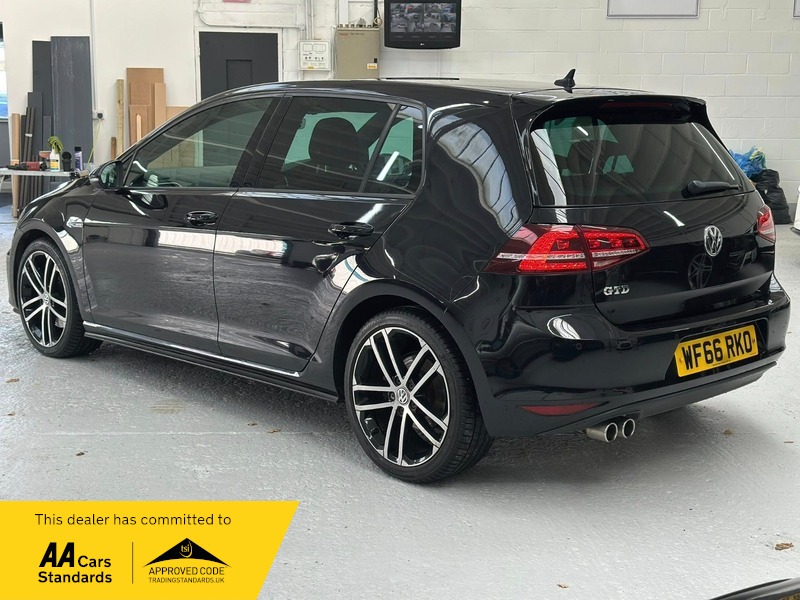 Used Volkswagen Golf 2016 for sale - 76357154: Photo 8