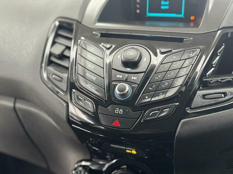 Used Ford Fiesta 2014 for sale - 76520878: Photo 14