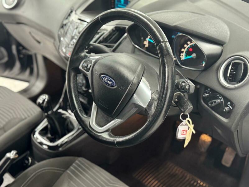 Used Ford Fiesta 2014 for sale - 76520878: Photo 17